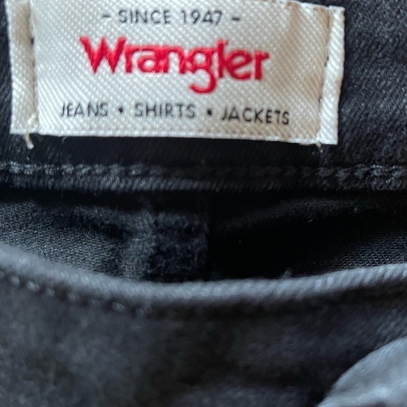 Women's WRANGLER HIGH RISE BOLD BOOT JEAN IN BLACK Size 10/30X30 NWT STRETCH - Picture 11 of 12